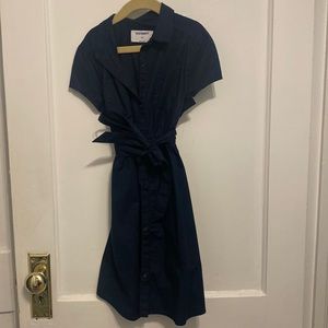 Brand new Old Navy Girls navy uniform dress. Size medium/8